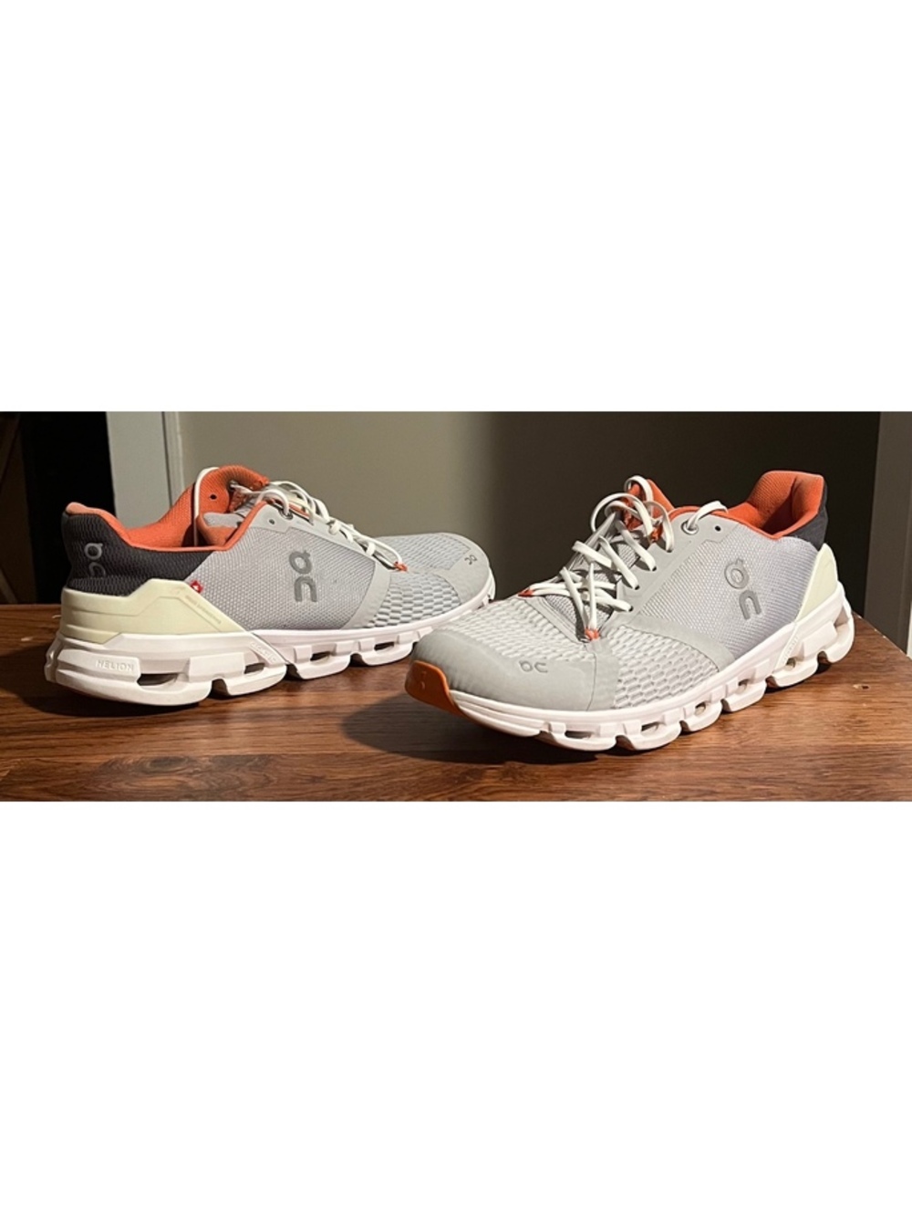 On Cloud Running Shoes US Men's Size 11 Gray Orange
